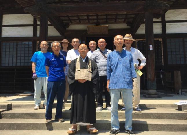 澄江寺のご住職と記念撮影